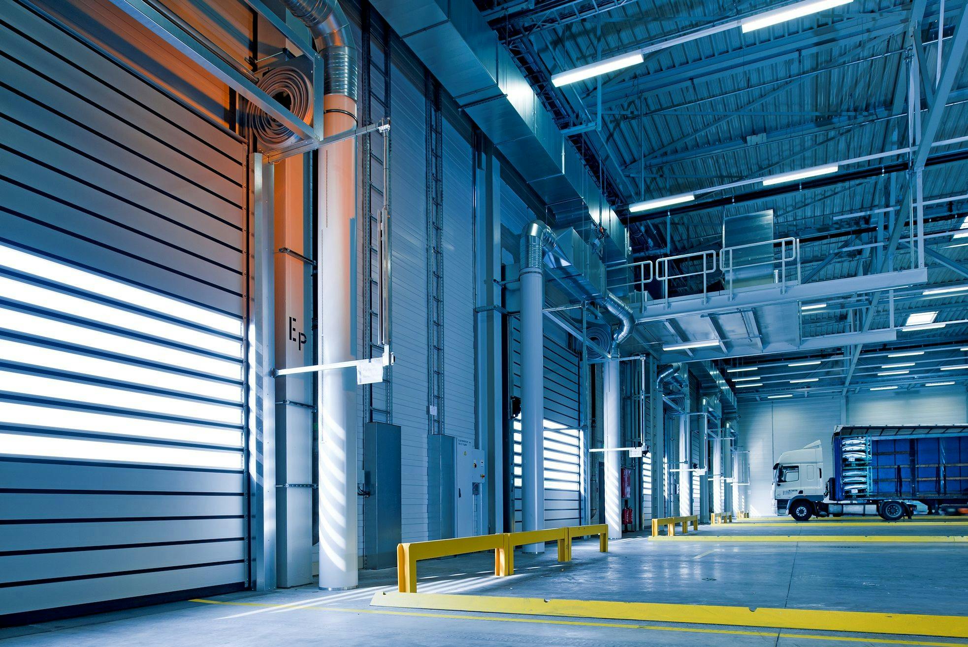 Warehouses & Distribution
